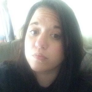 Meet your Posher, Claire